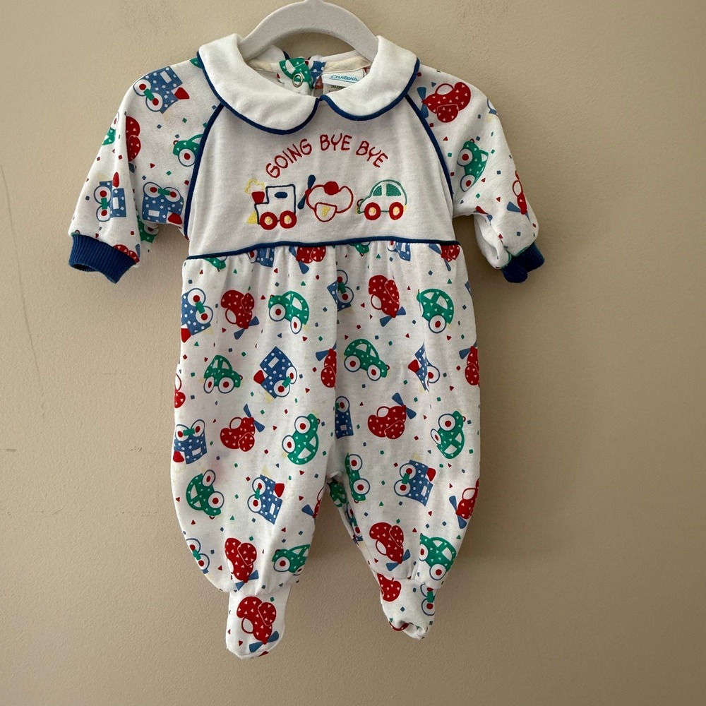 Carter's Going Bye Bye Train Car Baby‎ Romper Pajamas Small 10-11 lbs White